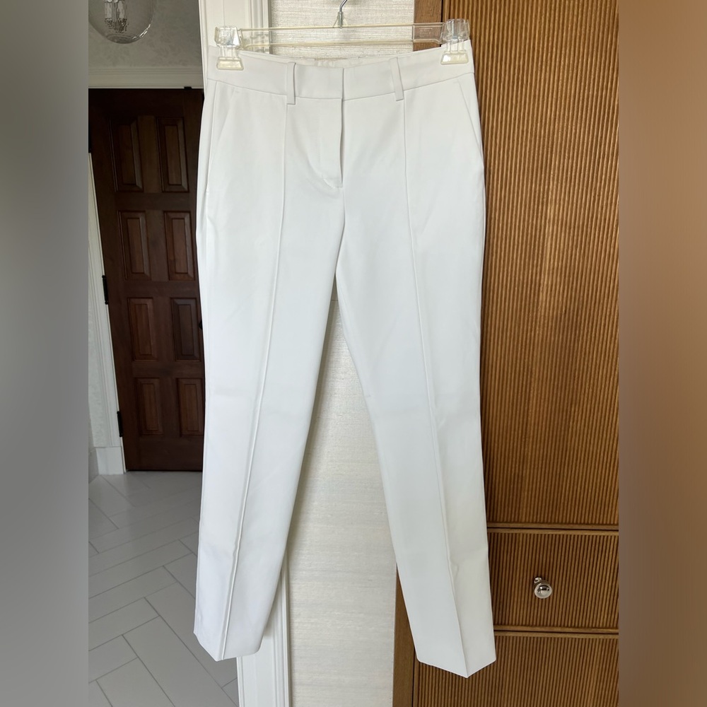 Tory Burch size 2 tech twill golf pants in Snow White
